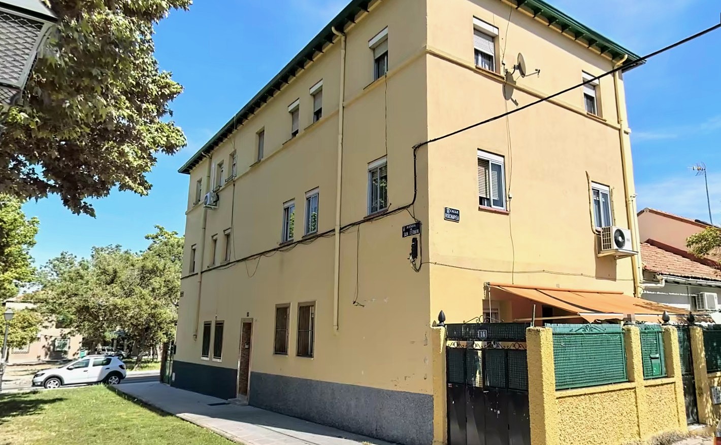 Piso en Cesión de Remate en Avenida San Fermin 18, Madrid (Madrid)